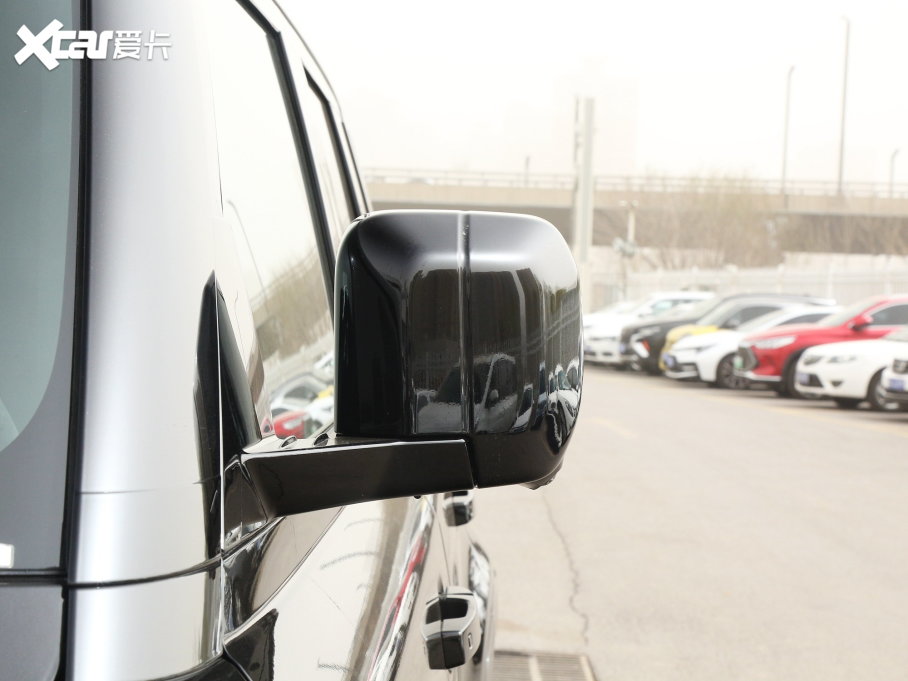 2023lʿ Ŀ 110 5.0T V8