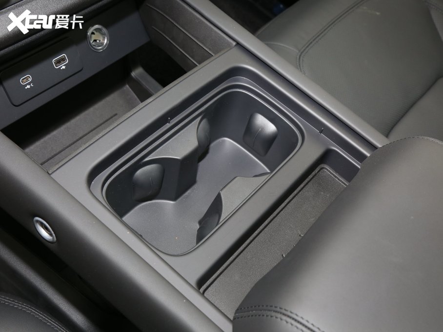 2023l(wi)ʿ Ŀ 110 5.0T V8