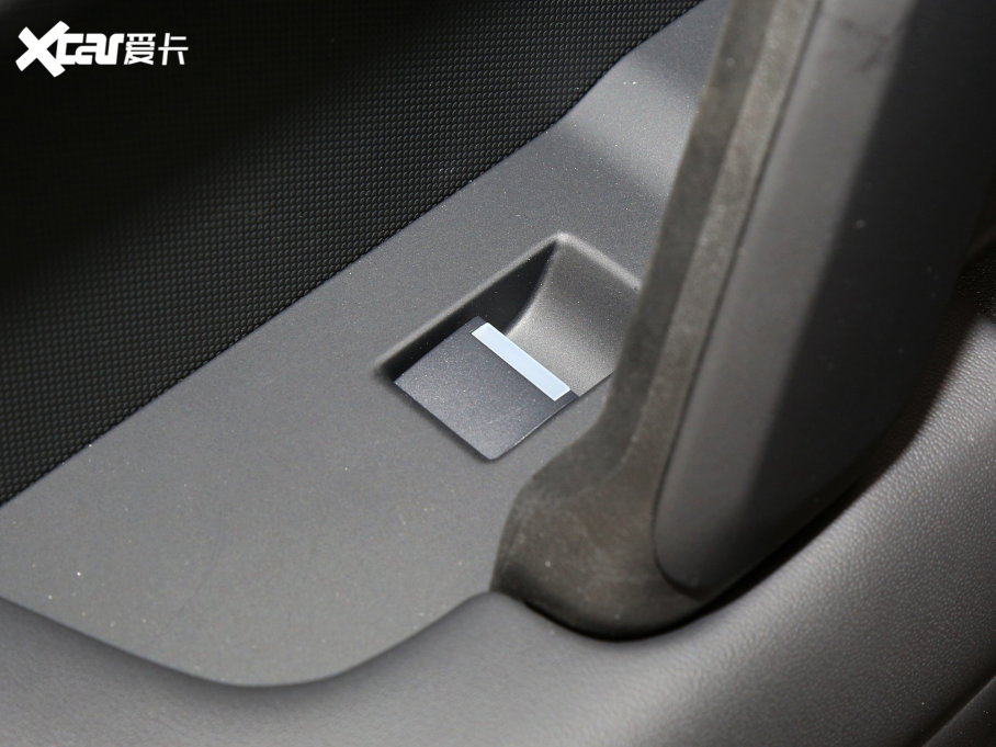 2023lʿ Ŀ 110 5.0T V8