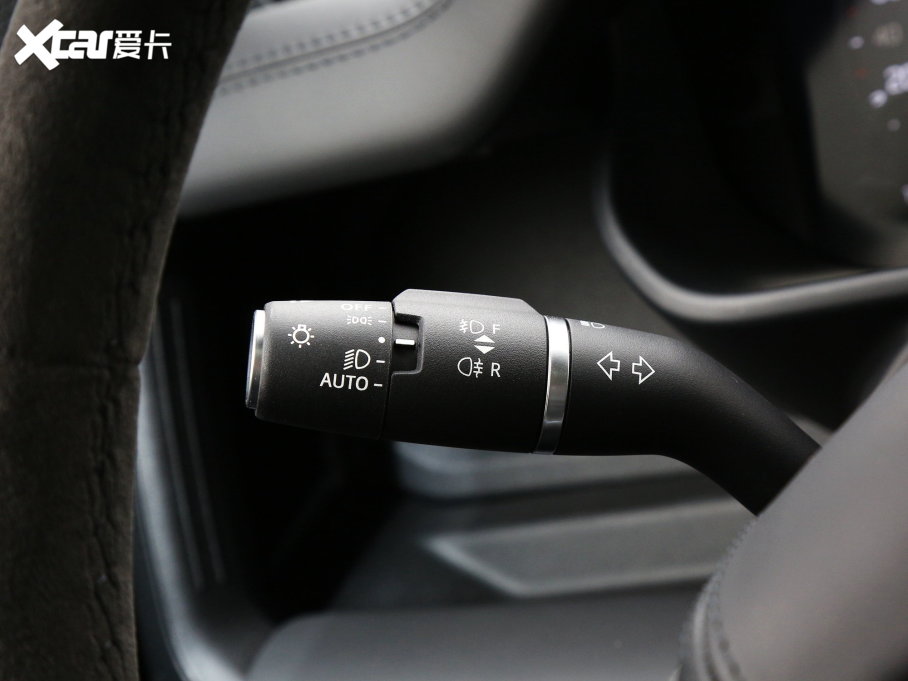 2023lʿ Ŀ 110 5.0T V8