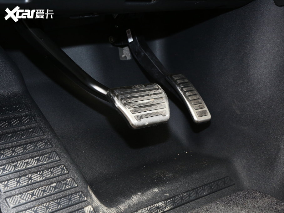 2023lʿ Ŀ 110 5.0T V8