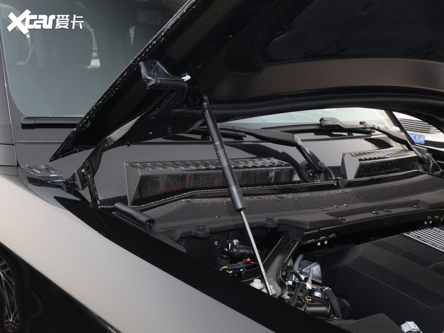 2023lʿ Ŀ 110 5.0T V8