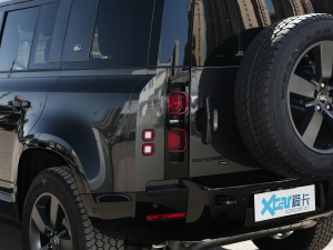 2023110 3.0T P400 X-DYNAMIC HSE β