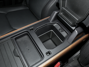 2023110 3.0T P400 X-DYNAMIC HSE g