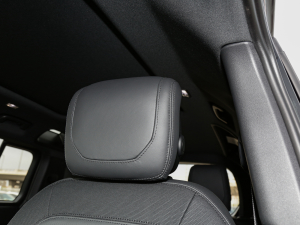 2023110 3.0T P400 X-DYNAMIC HSE g