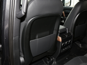 2023110 3.0T P400 X-DYNAMIC HSE g