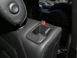 2023110 3.0T P400 X-DYNAMIC HSE g