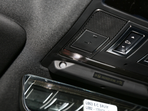 2023110 3.0T P400 X-DYNAMIC HSE п؅^