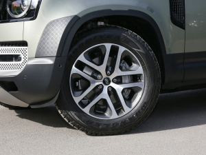 2023110 3.0T P400 ؄e ݆Ȧ