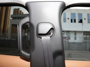 2023110 3.0T P400 ؄e g