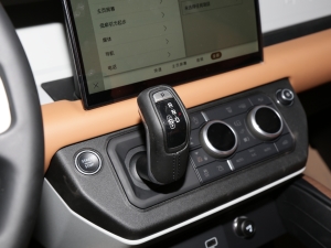 2023110 3.0T P400 ؄e QU