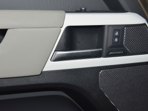 202390 3.0T P400 XS п؅^