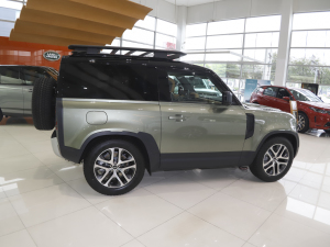 202390 3.0T P400 ؄e (c)ң