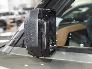 202390 3.0T P400 ؄e ^