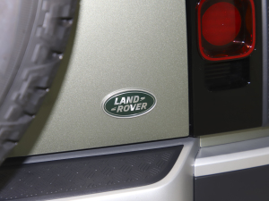 202390 3.0T P400 ؄e ^