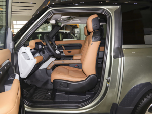 202390 3.0T P400 ؄e ǰſg