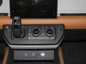 202390 3.0T P400 ؄e {{