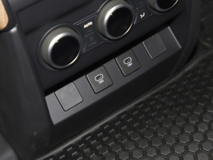 202390 3.0T P400 ؄e п؅^(q)