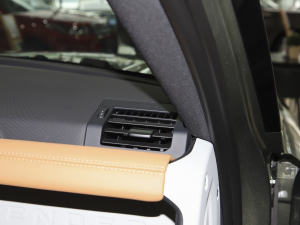 202390 3.0T P400 ؄e п؅^(q)