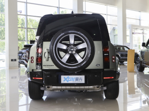 202390 2.0T P300 X-DYNAMIC HSE 	