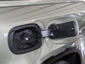 202390 2.0T P300 X-DYNAMIC HSE w