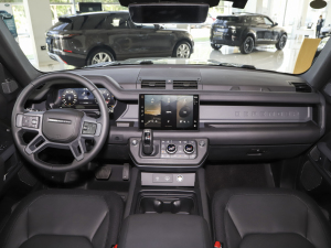 202390 2.0T P300 X-DYNAMIC HSE п_