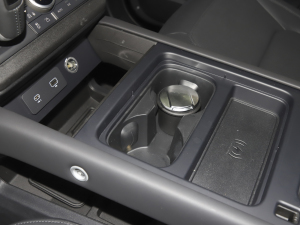 2023110 5.0T V8 ǰű