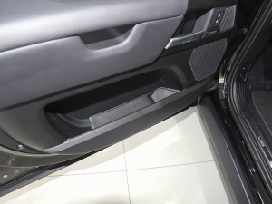 2023110 5.0T V8 ǰTg