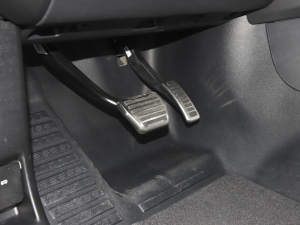 2023110 5.0T V8 п؅^