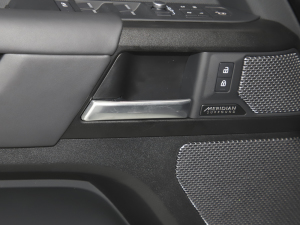 2023110 5.0T V8 п؅^