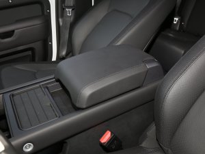 2023Ŀ 110 3.0T P400 X-DYNAMIC HSE 