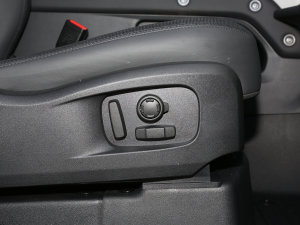 2023Ŀ 110 3.0T P400 X-DYNAMIC HSE g