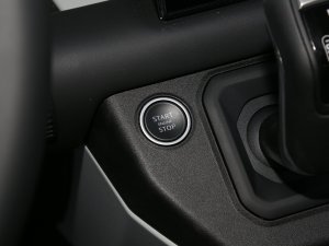 2023Ŀ 110 3.0T P400 X-DYNAMIC HSE п؅^(q)