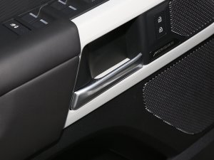 2023Ŀ 110 3.0T P400 X-DYNAMIC HSE п؅^(q)