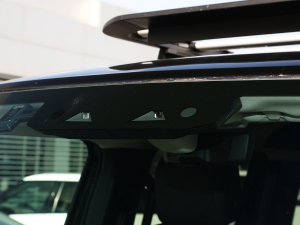 2023Ŀ 110 3.0T P400 ؄e ^