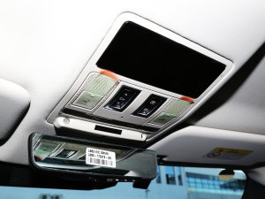 2023Ŀ 110 3.0T P400 ؄e п؅^(q)