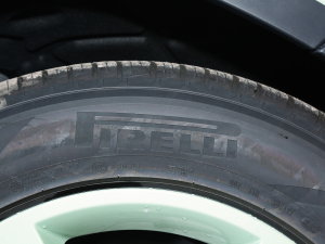 2023110 3.0T P400 75 ݆̥Ʒ