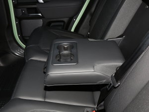 2023110 3.0T P400 75 