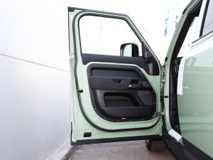 2023110 3.0T P400 75 {λ܇T