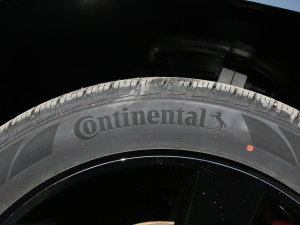 2023130 3.0T P400 X ݆̥Ʒ