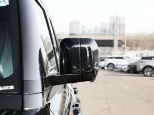 2023130 3.0T P400 X ^