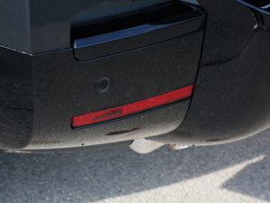 2023130 3.0T P400 X ^