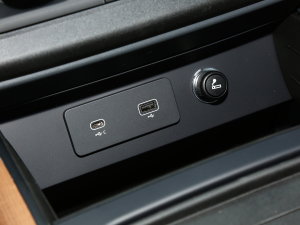 2023130 3.0T P400 X п؅^