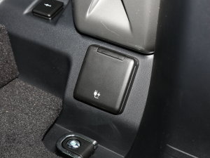 2023130 3.0T P400 X п؅^(q)