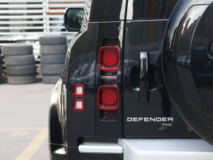 2023Ŀ 90 3.0T P400 XS ^