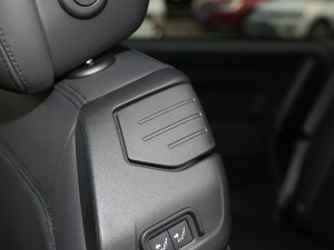 2023Ŀ 90 3.0T P400 XS g