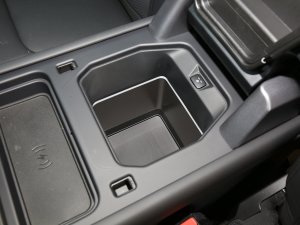 2023Ŀ 90 3.0T P400 XS g