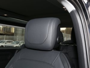 2023Ŀ 90 3.0T P400 XS g