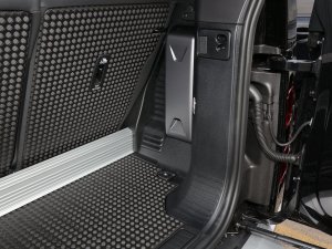 2023Ŀ 90 3.0T P400 XS g