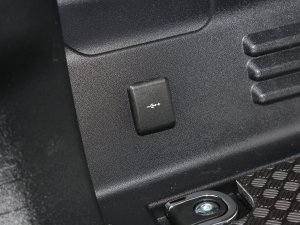 2023Ŀ 90 3.0T P400 XS п؅^(q)